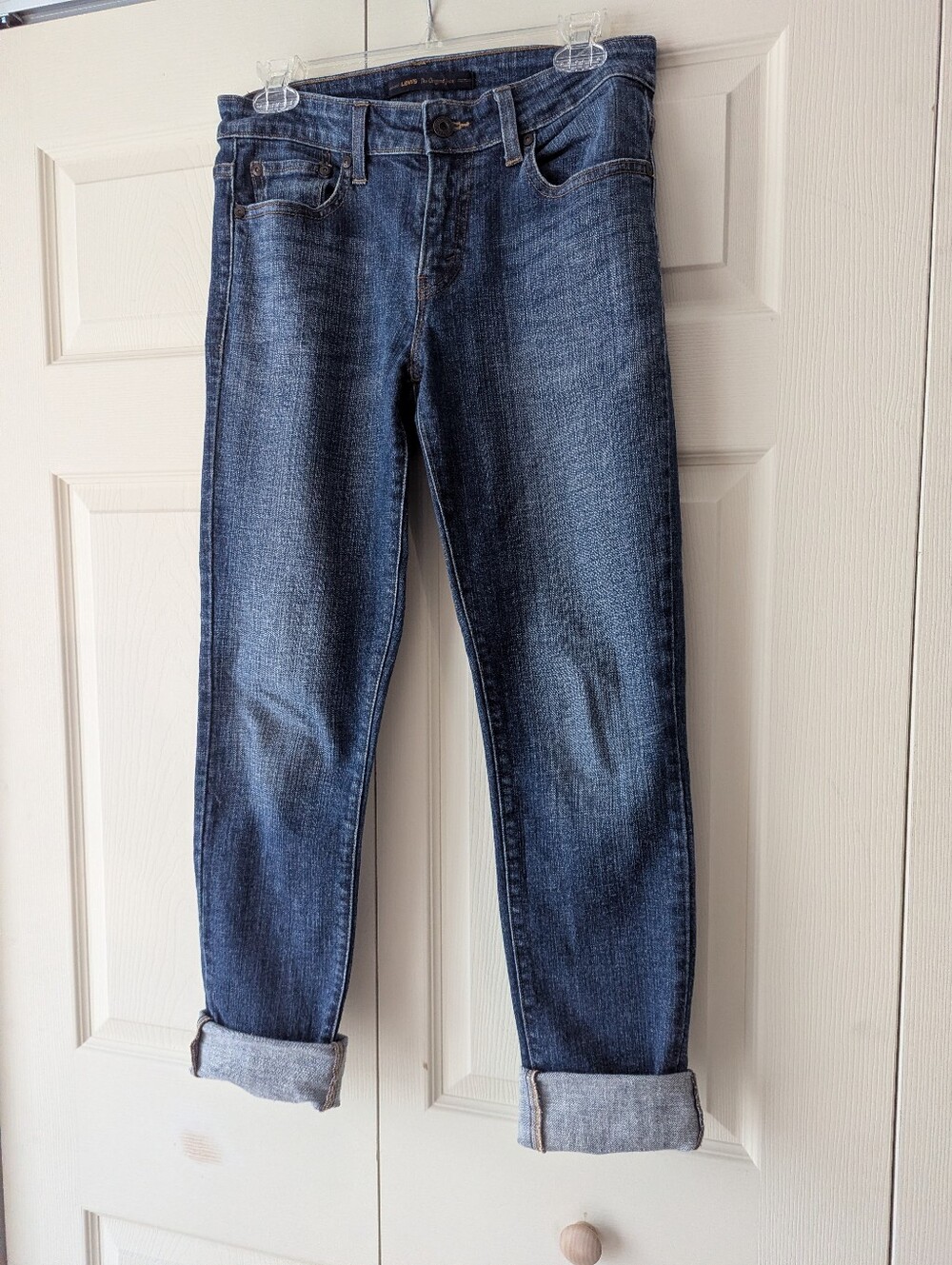 Levi’s Mid Rise Skinny Jeans Women’s Classic Denim | Size 4 M